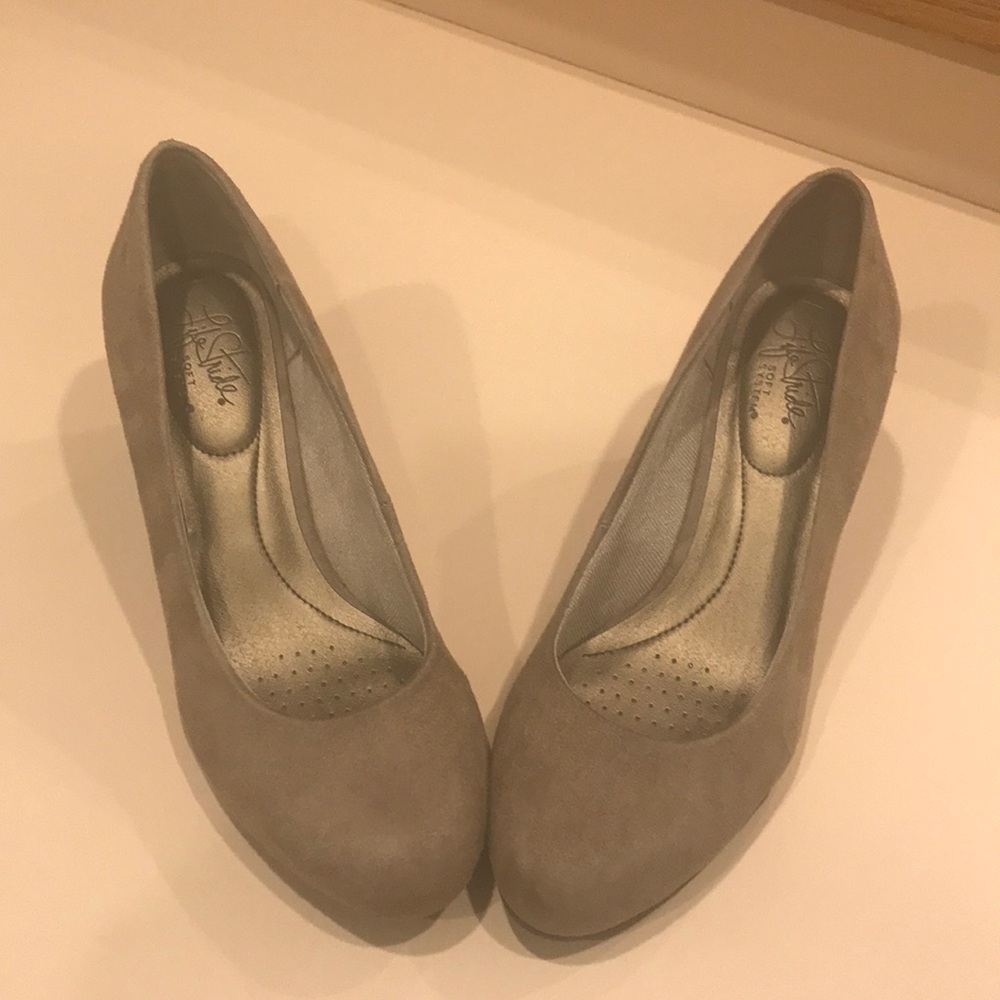 Life Stride Suede Block Heels